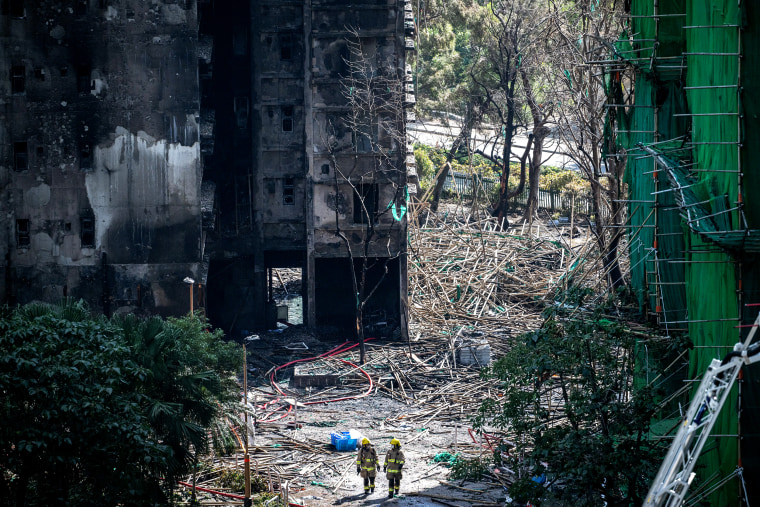 The story of a migrant who pulled children from the flames of Hong Kong is hailed as a hero